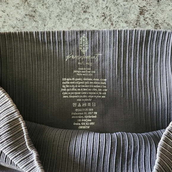 NWOT Free People Good Karma high rise leggings gray - Picture 2 of 10